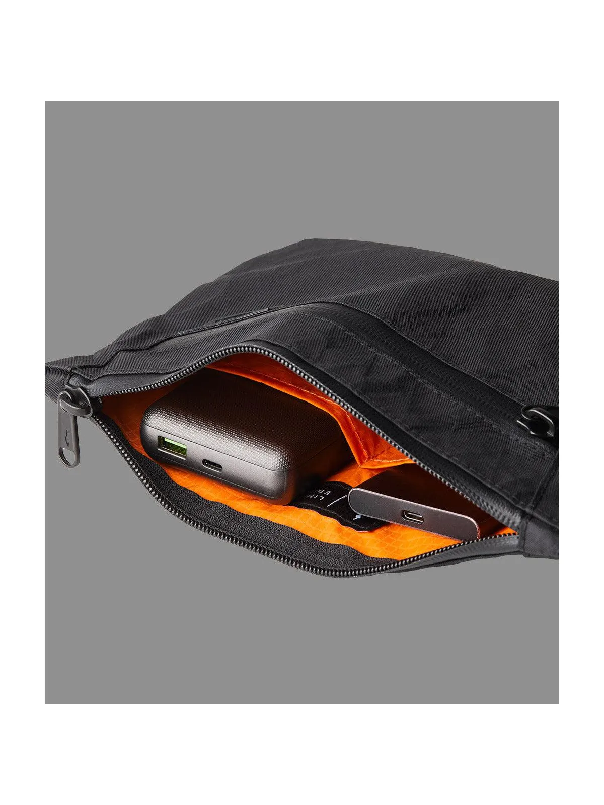 Alpaka Zip Pouch Max Black