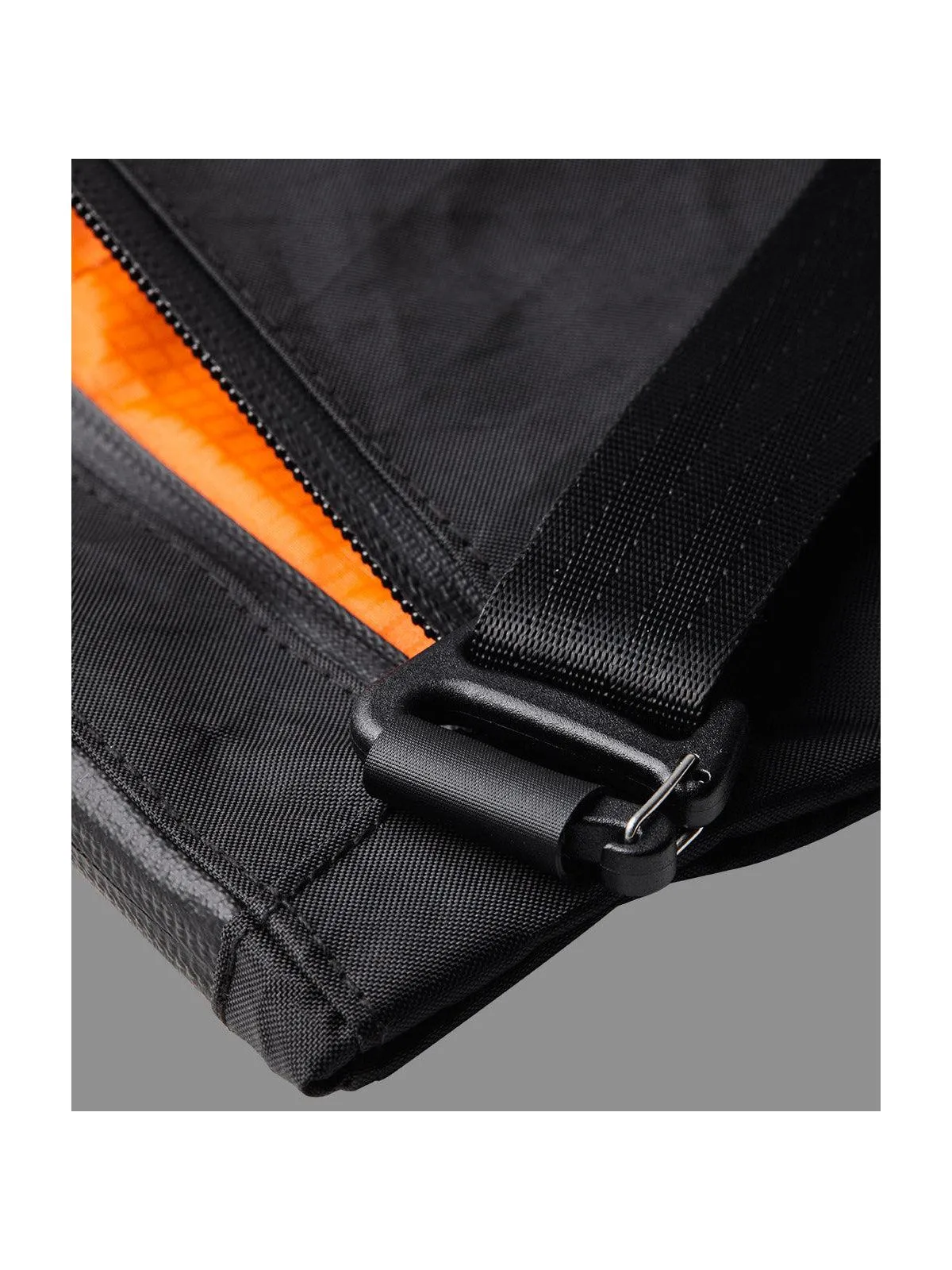 Alpaka Zip Pouch Max Black