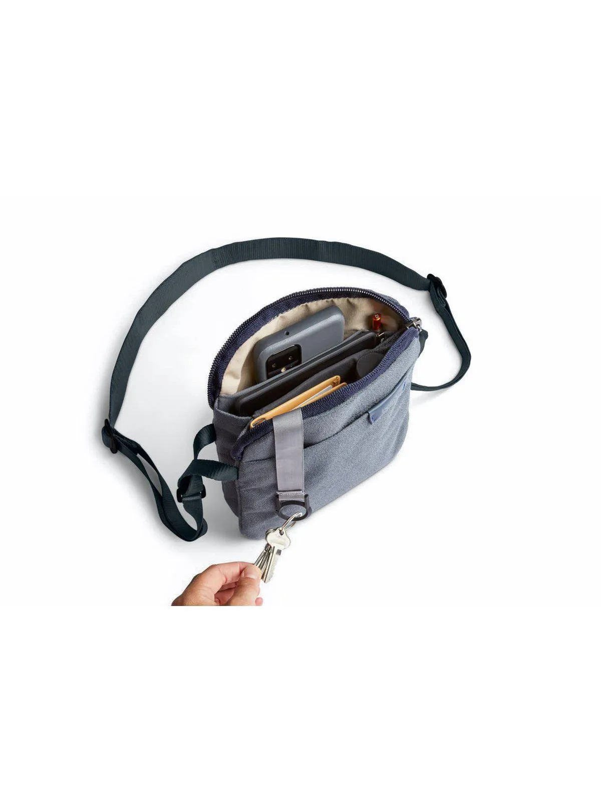 Bellroy City Pouch Basalt