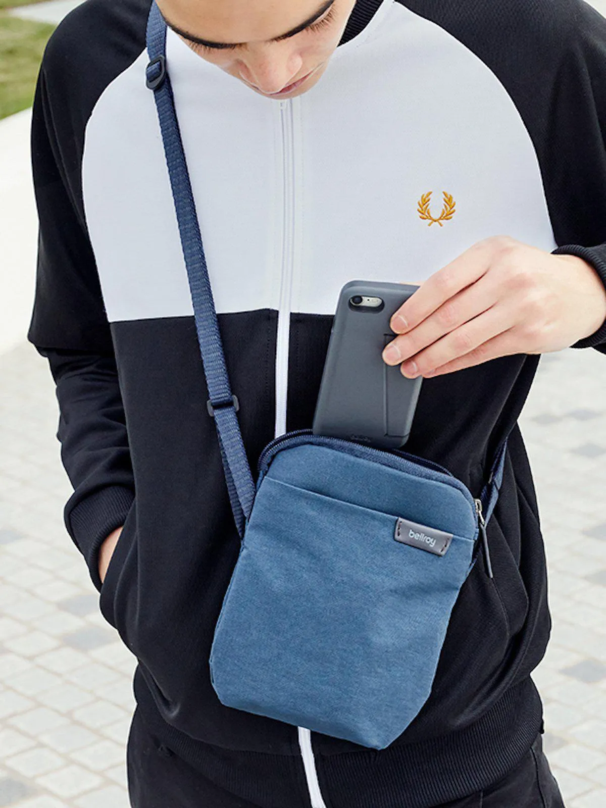 Bellroy City Pouch Basalt