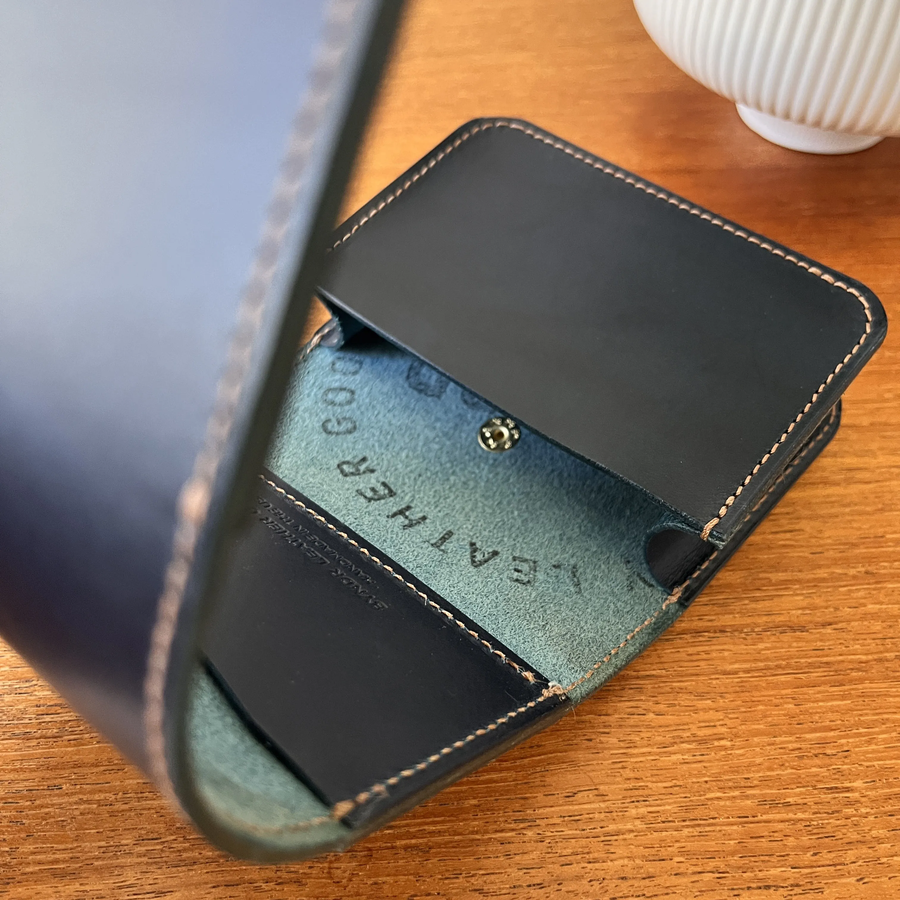 CARGO CLUTCH   NAVY