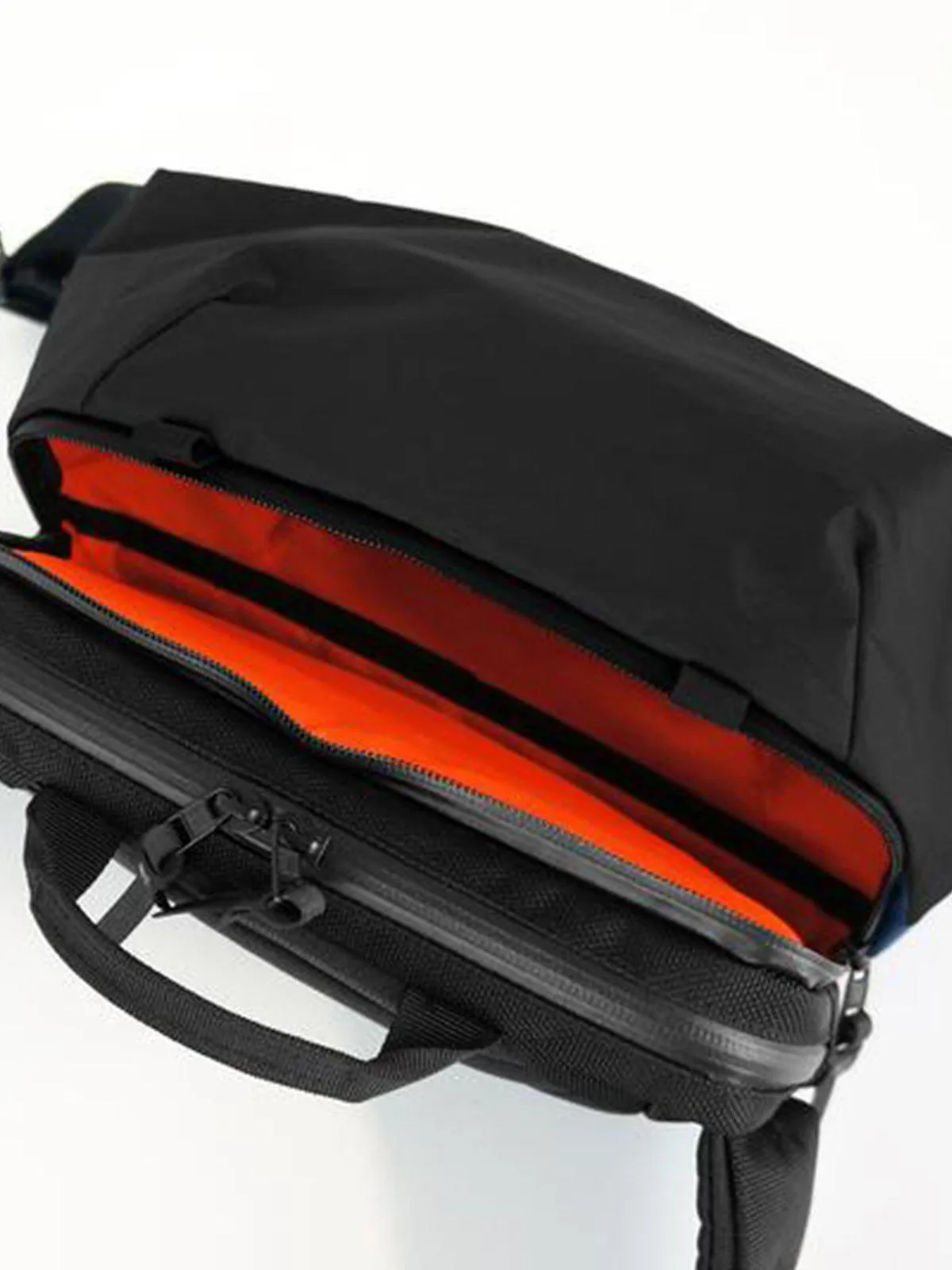 Code Of Bell X-POD Sling Pack Small Multicam Black