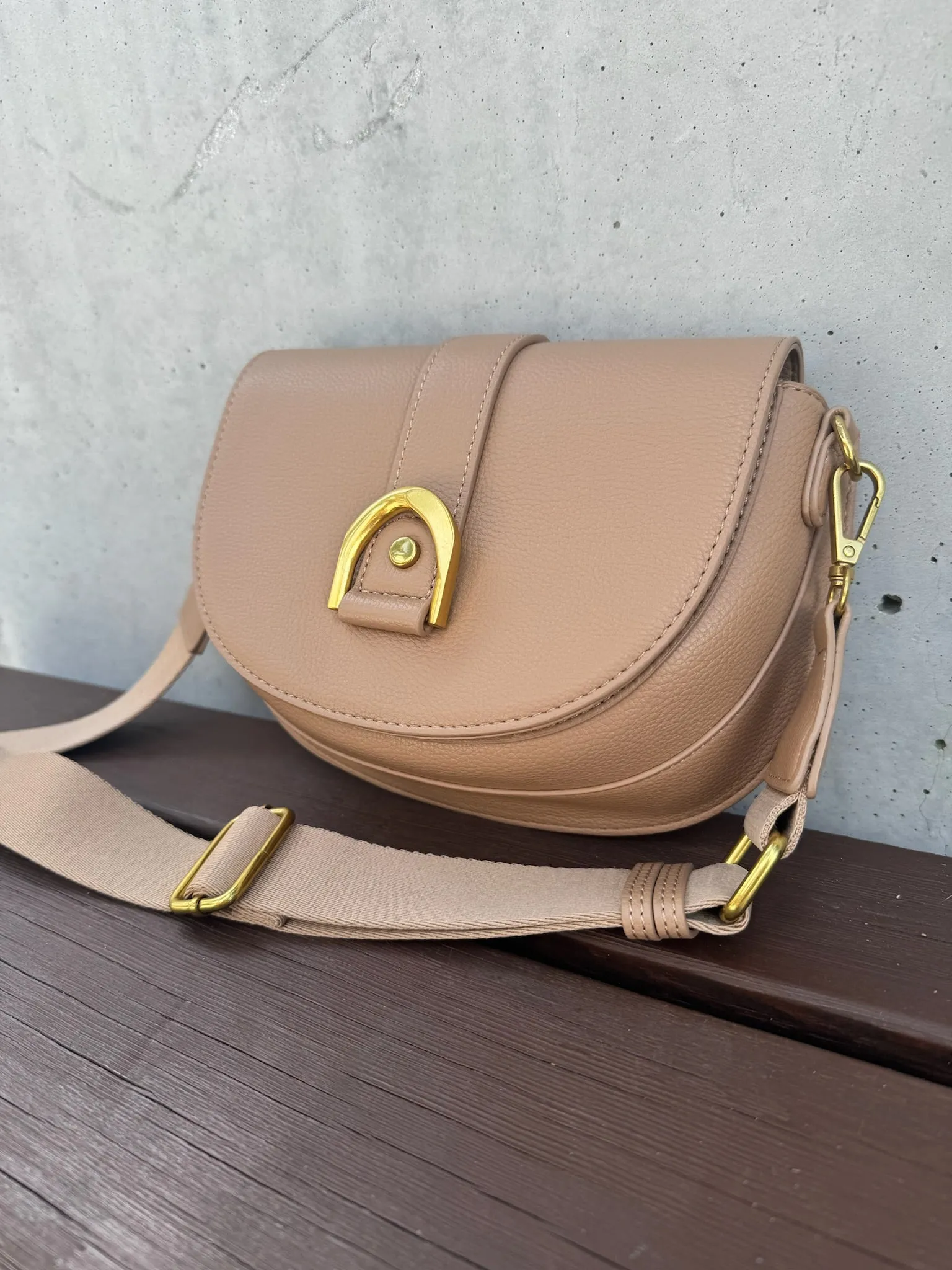 Mimi Allie Saddle Crossbody Bag